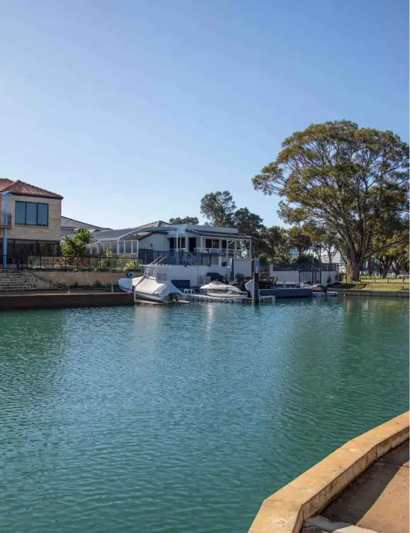 Properties Halls Head